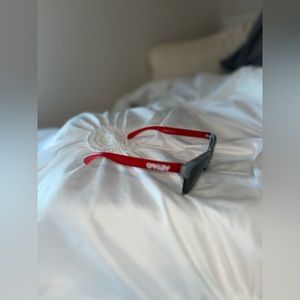 Oakley frog skins light